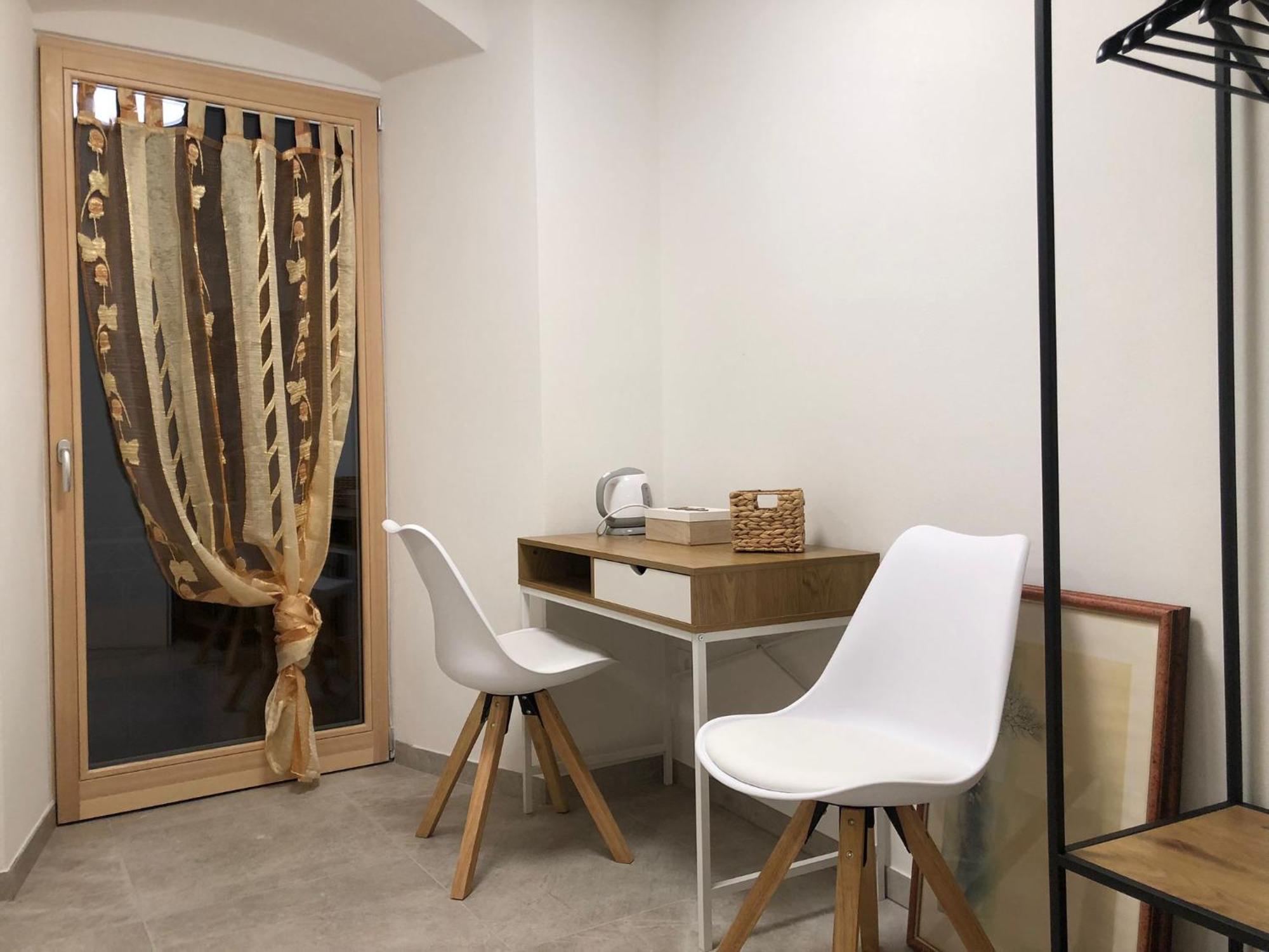 トレント Al Vicolo Bed & Breakfast エクステリア 写真