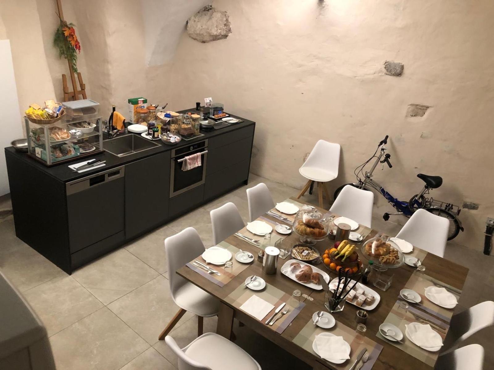 トレント Al Vicolo Bed & Breakfast エクステリア 写真